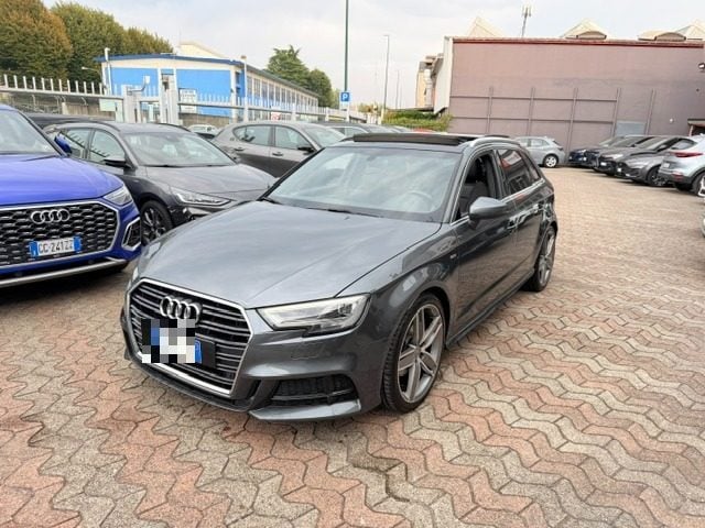 Audi A3 SPB 2.0 TDI S tronic S-LINE TETTO APRIBILE, del 2017, 186.000 km, in vendita a Milano (MI)