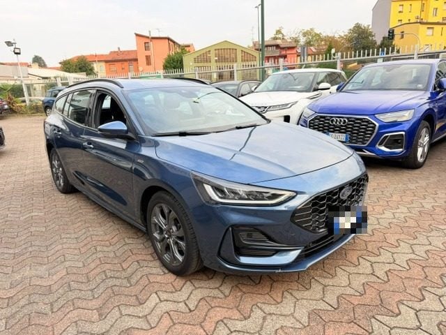 Ford Focus 1.0 EcoBoost Hybrid 125 CV Powershift SW ST-Line - foto 4 di 4