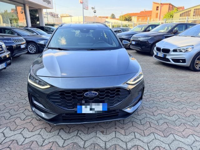 Ford Focus 1.0 EcoBoost Hybrid 125 CV Powershift 5p. ST-Line - foto 2 di 4
