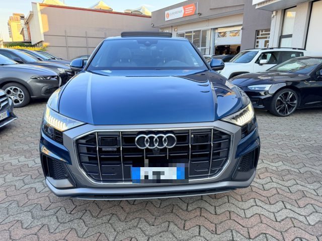 Audi Q8 50 TDI 286 CV quattro S-LINE PLUS TETTO APRIBILE - foto 2 di 4