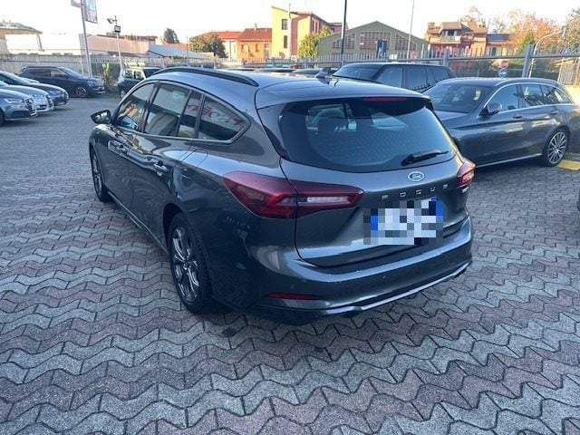 Ford Focus 1.0 EcoBoost Hybrid 125 CV Powershift SW ST-Line - foto 4 di 4