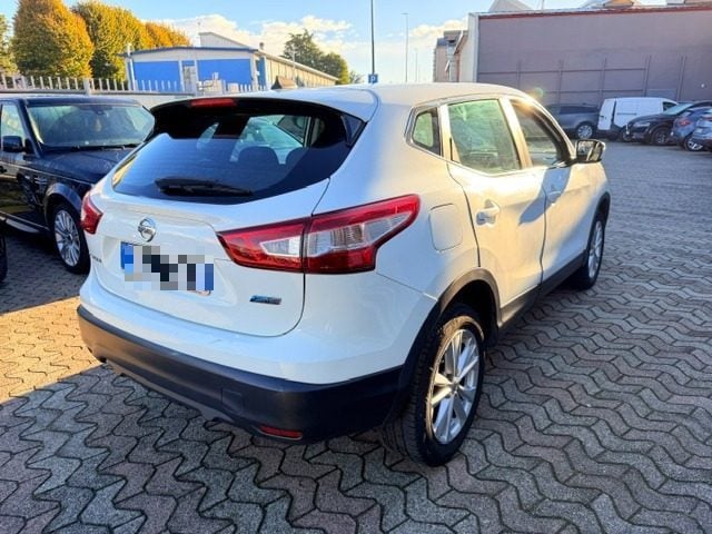Nissan Qashqai 1.5 dCi Visia - foto 4 di 4