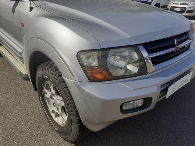 Mitsubishi Pajero 3.5i GDI V6 24V cat 5p. GLS - foto 4 di 4
