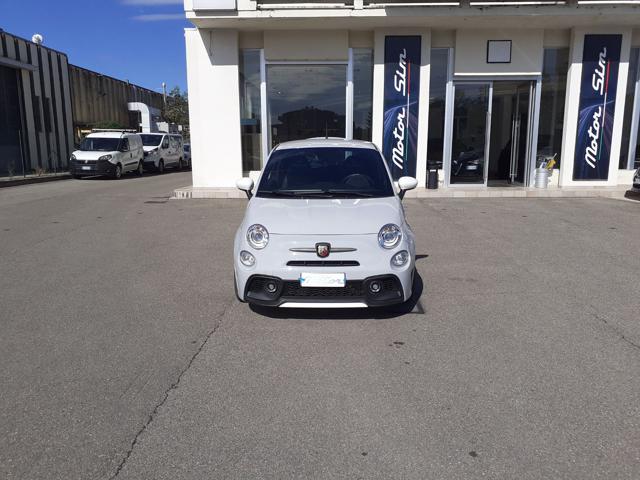 Abarth 695 *PROMO* 1.4 Turbo T-Jet 180 CV, del 2022, 11.344 km, in vendita a Borgo San Lorenzo (FI)