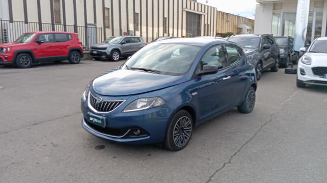 Lancia Ypsilon *PROMO* 1.0 FireFly 5 porte S&S Hybrid Gold usato a BORGO SAN LORENZO