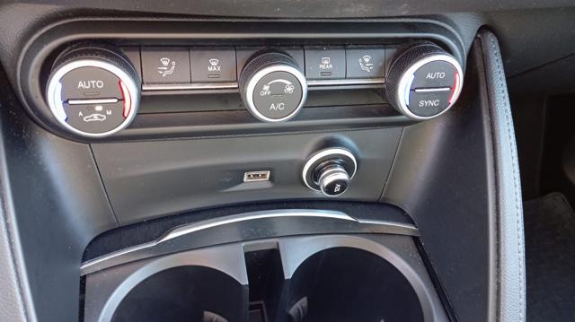 Alfa Romeo Stelvio *PROMO* 2.2 Turbodiesel 190 CV AT8 Q4 Business usato a BORGO SAN LORENZO