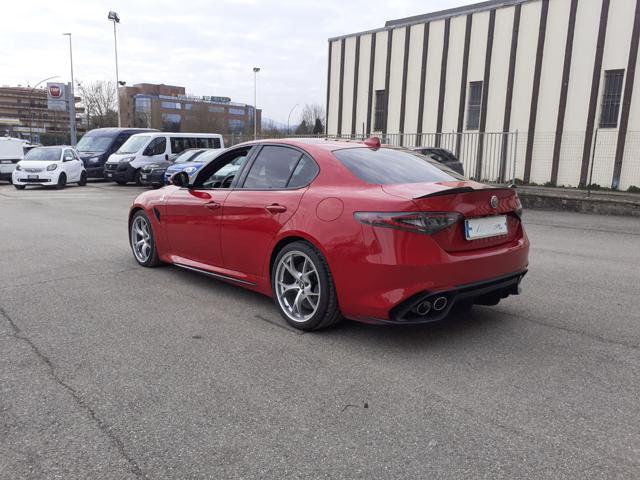 Alfa Romeo Giulia PROMO RITIRO FINO Euro 5 2.9 T V6 AT8 Quadrifoglio, del 2021, 28.180 km, in vendita a Borgo San Lorenzo (FI)