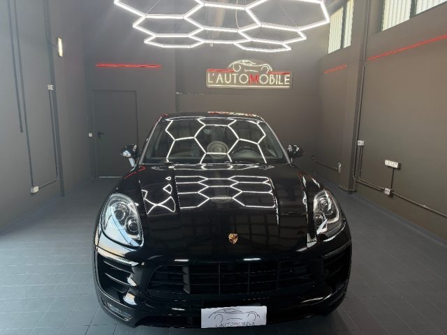 Porsche Macan 2 - foto 2 di 4