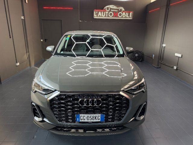 Audi Q3 SPB 35 TFSI S tronic S line edition - foto 2 di 4