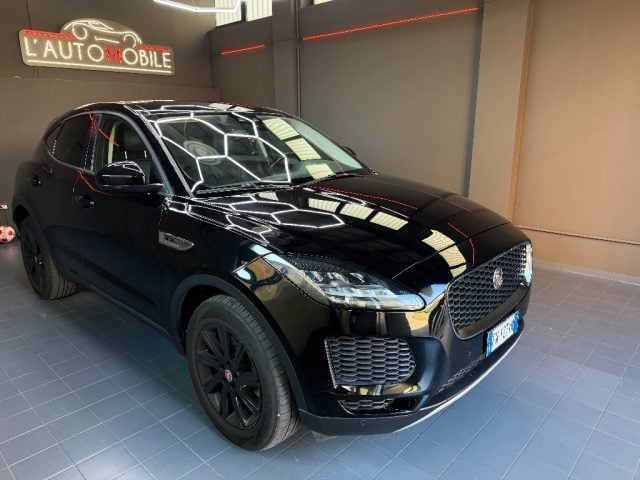 Jaguar E-Pace 2.0D 150 CV AWD aut. R-Dynamic HSE, del 2019, 125.000 km, in vendita a Torino (TO)