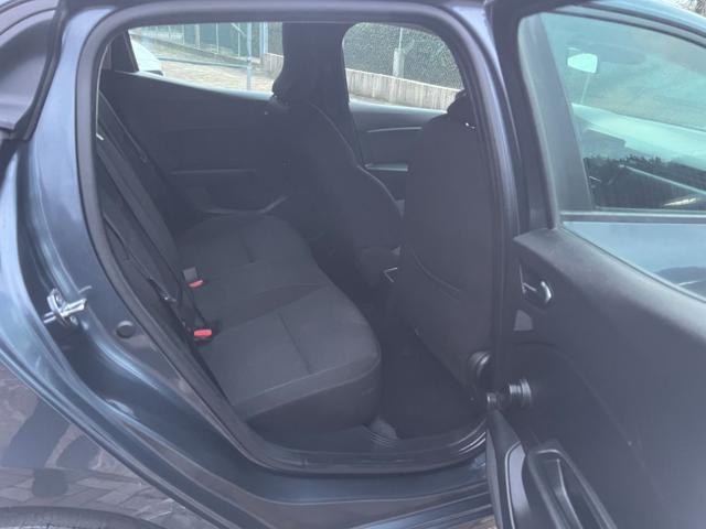 Renault Clio TCe 90 CV 5 porte Business usato a ZERO BRANCO