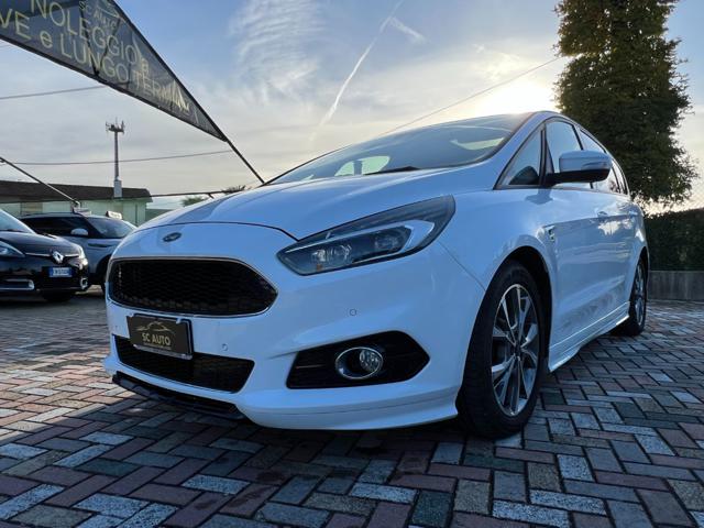 Ford S-Max 2.0 TDCi 150CV S&S Powershift 7p.ti ST-Line Busine usato a ZERO BRANCO
