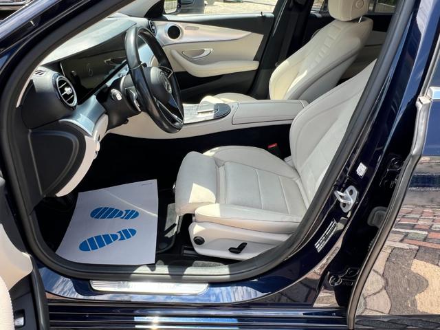Mercedes-Benz E 220 d S.W. 4Matic Auto Premium Plus, del 2020, 149.000 km, in vendita a Zero Branco (TV)