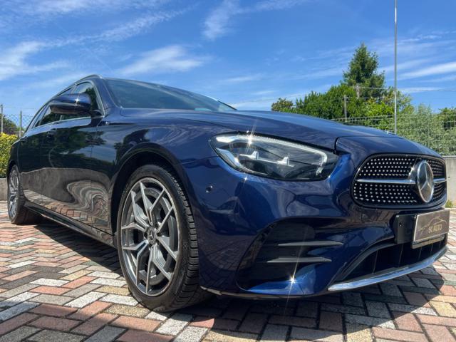 Mercedes-Benz E 220 d S.W. 4Matic Auto Premium Plus - foto 3 di 4