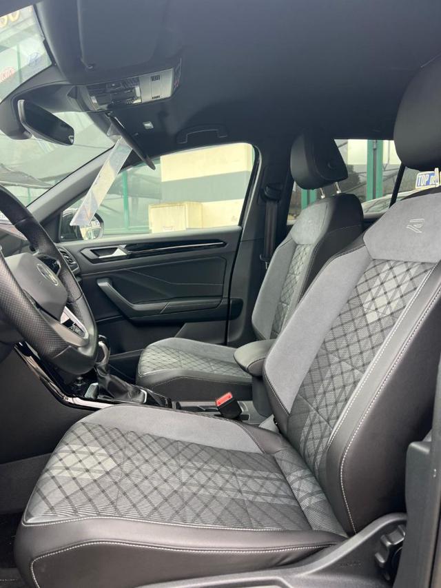 Volkswagen T-Roc 2.0 TDI SCR R-Line, del 2022, 66.000 km, in vendita a Zero Branco (TV)