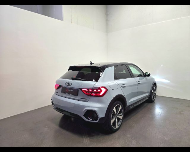Audi A1 ALLSTREET 30 TFSI S-TRONIC IDENTITY CONTRAST - foto 2 di 4