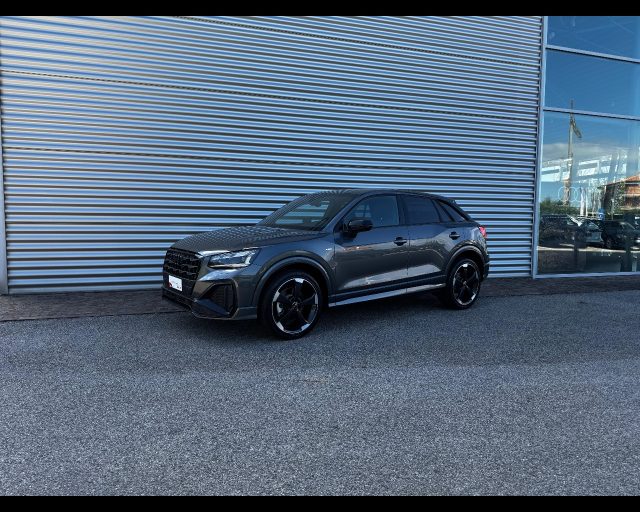 Audi Q2 35 TDI S-TRONIC QUATTRO IDENTITY BLACK km 0 a CONEGLIANO