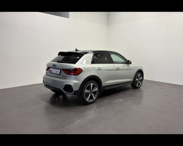 Audi A1 ALLSTREET 30 TFSI S-TRONIC IDENTITY CONTRAST - foto 4 di 4