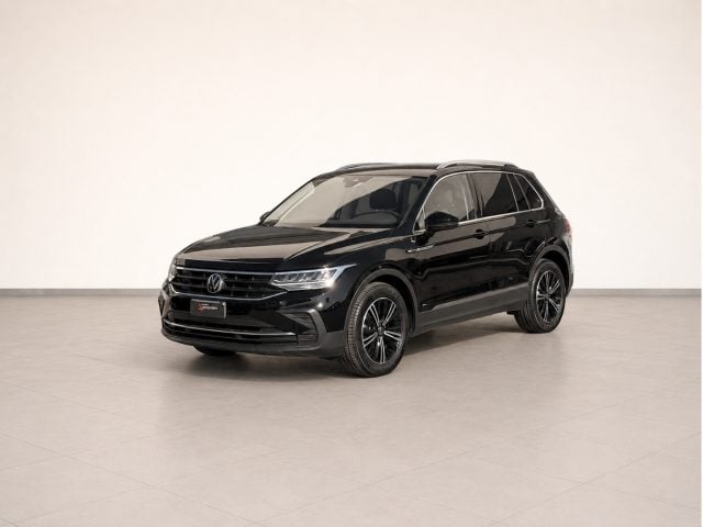 Volkswagen Tiguan 2.0 TDI LIFE DSG - foto 4 di 30