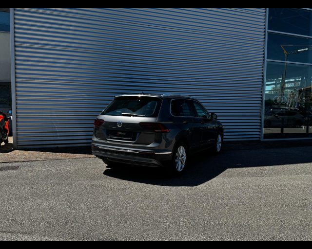 Volkswagen Tiguan 2.0 TDI 150CV DSG EXECUTIVE - foto 3 di 4