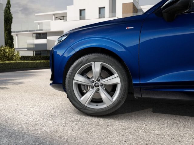 Audi Q3 Audi SUV Business TDI 110 kW S tronic nuovo a CONEGLIANO