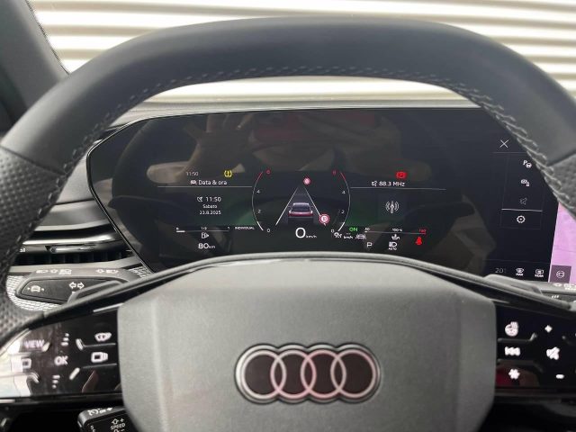 Audi Q5 TDI S-TRONIC QUATTRO S-LINE km 0 a CONEGLIANO