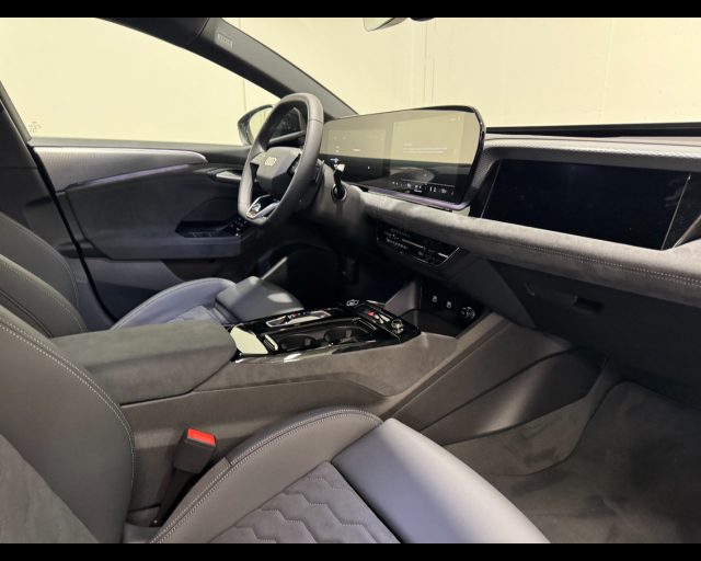 Audi A6 SPORTBACK E-TRON PERFORMANCE S LINE EDITION 270kW - foto 3 di 4