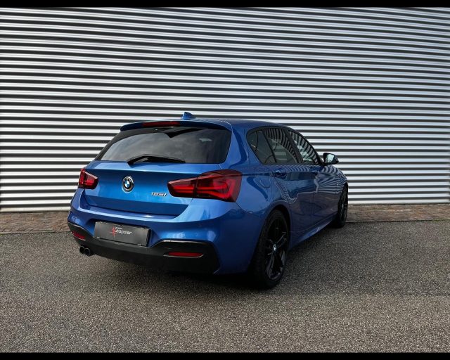 BMW 125 SERIE 1 i AUTO M-SPORT - foto 3 di 4