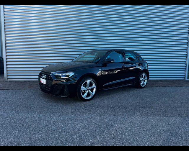 Audi A1 SPORTBACK 30 TFSI S-TRONIC S-LINE EDITION - foto 3 di 4