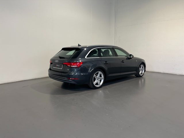 Audi A4 AVANT 40 TDI S-TRONIC QUATTRO - foto 2 di 4