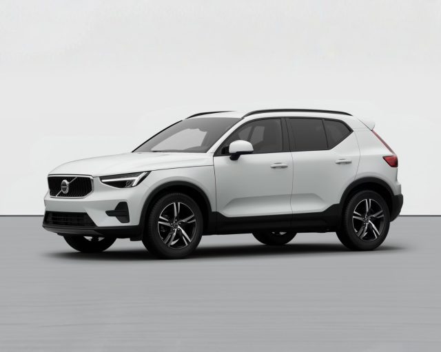 Volvo XC40 CORE B3 AUTO PREZZO PROMO FINO A FINE MESE - foto 2 di 4