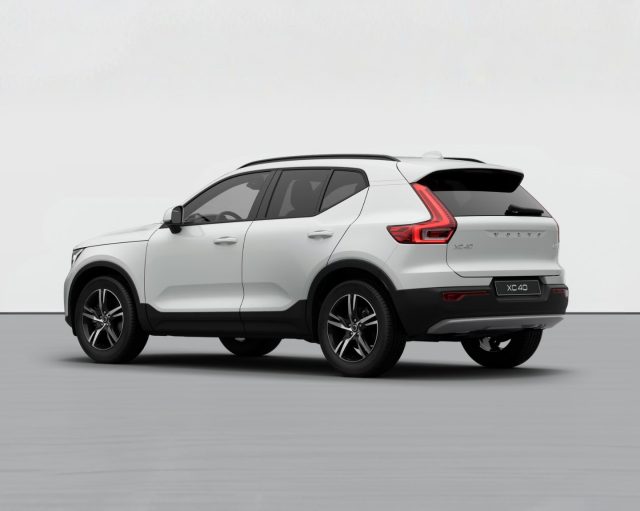 Volvo XC40 CORE B3 AUTO PREZZO PROMO FINO A FINE MESE - foto 4 di 4