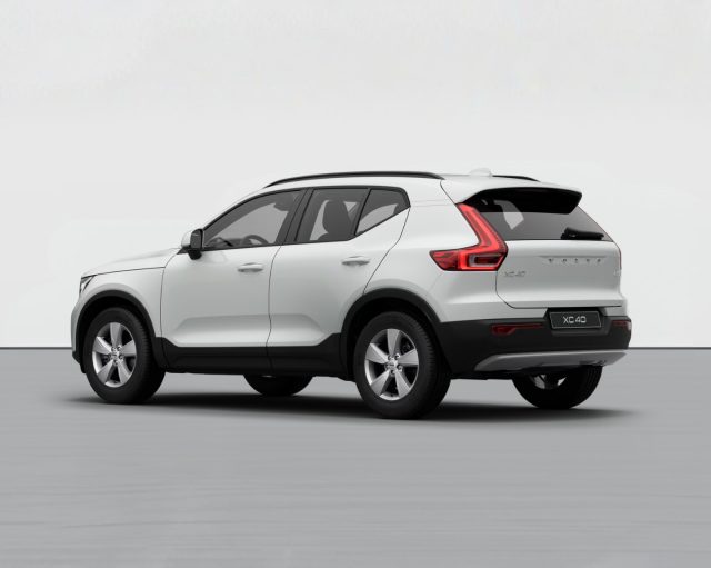 Volvo XC40 ESSENTIAL B3 AUTO PREZZO PROMO FINO A FINE MESE - foto 4 di 4