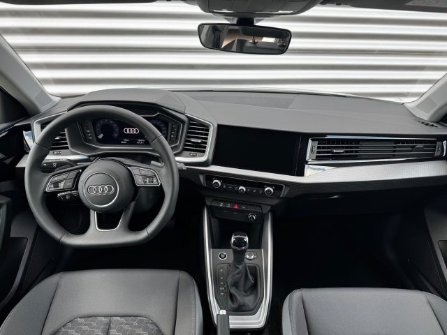 Audi A1 SB 30 TFSI S-TRONIC S-LINE EDITION - foto 4 di 4