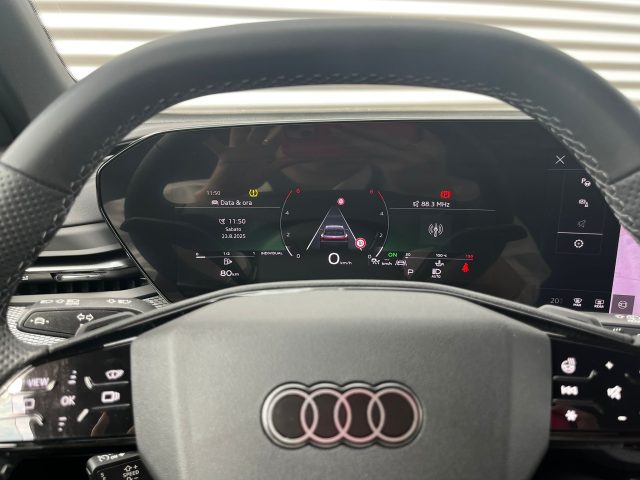Audi Q5 TDI S-TRONIC QUATTRO S-LINE - foto 4 di 4