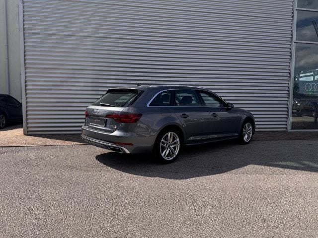 Audi A4 AVANT 40 TDI S-TRONIC QUATTRO SPORT - foto 2 di 4