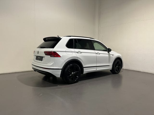Volkswagen Tiguan 1.6 TDI SPORT - foto 3 di 4