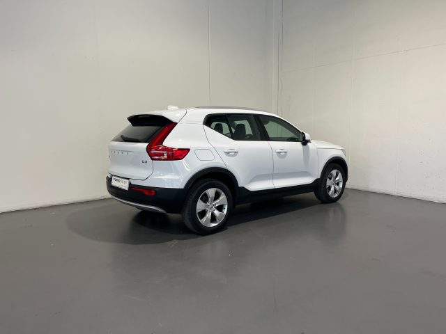 Volvo XC40 2.0 D3 BUSINESS PLUSS - foto 3 di 4