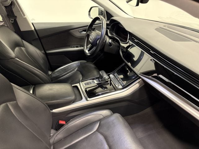 Audi Q8 50 TDI MHEV TIPTRONIC QUATTRO SPORT - foto 4 di 4