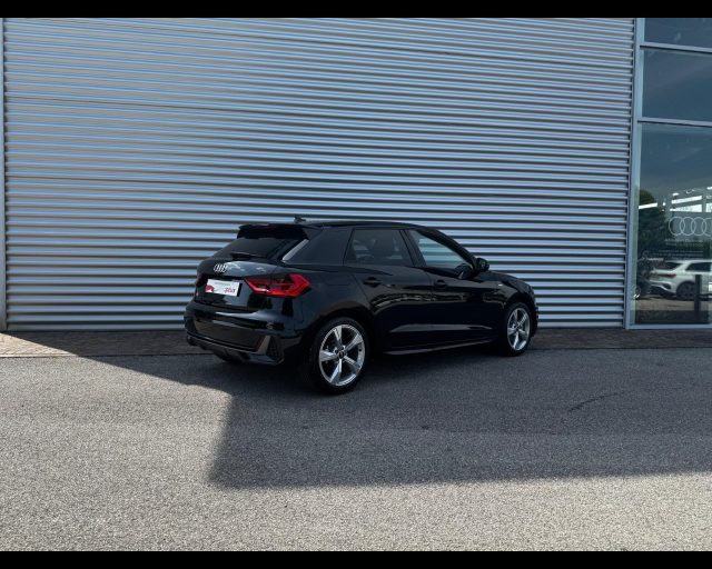 Audi A1 SPORTBACK 30 TFSI S-LINE EDITION - foto 2 di 4