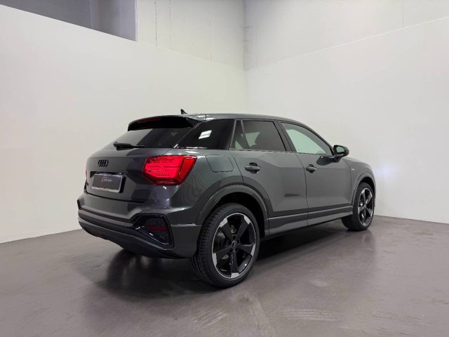 Audi Q2 35 TDI S-TRONIC IDENITITY BLACK - foto 2 di 4
