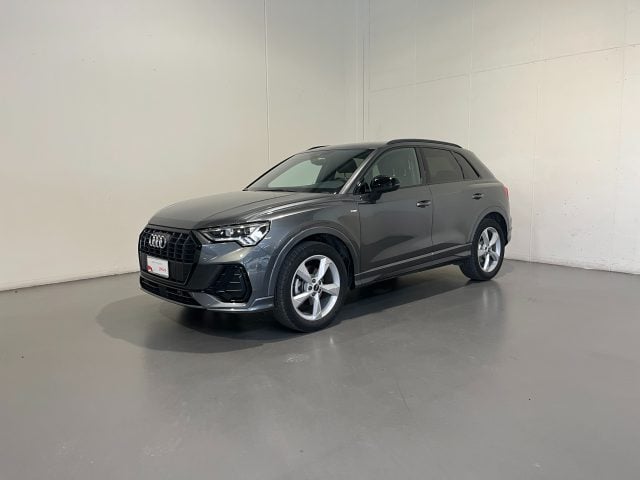 Audi Q3 35 TDI S-TRONIC S-LINE EDITION usato a CONEGLIANO