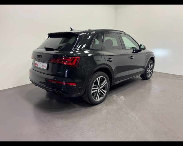 Audi Q5 50 TFSI-e S-TRONIC QUATTRO S-LINE PLUS - foto 2 di 4