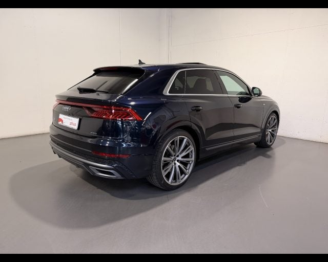 Audi Q8 50 TDI MHEV TIPTRONIC QUATTRO SPORT - foto 2 di 4