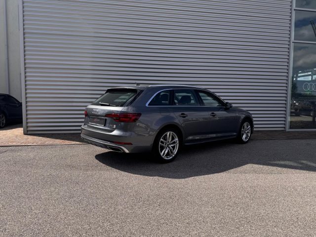 Audi A4 AVANT 40 TDI S-TRONIC QUATTRO SPORT - foto 2 di 4