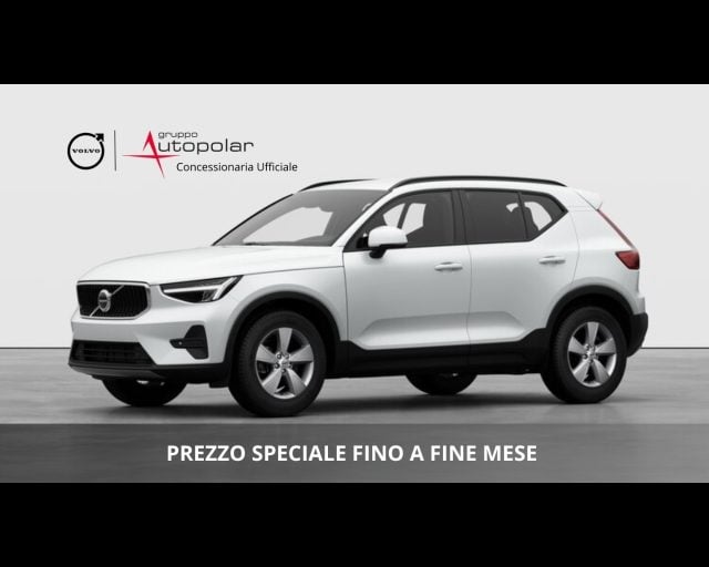Volvo XC40 ESSENTIAL B3 AUTO nuovo a CONEGLIANO
