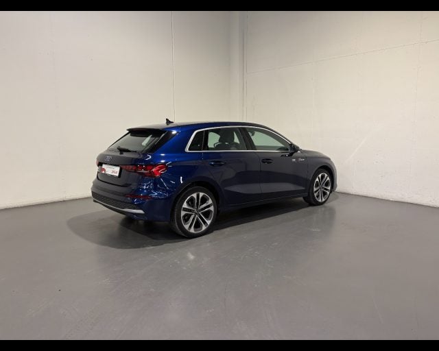Audi A3 Sportback 40 TFSIe S-TRONIC - foto 2 di 4