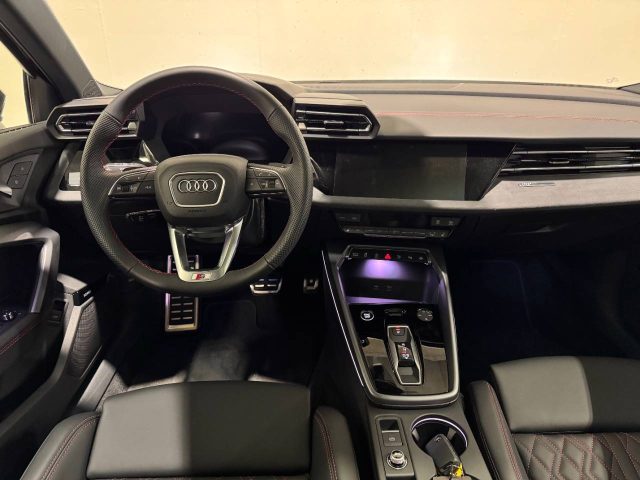 Audi A3 SEDAN 35 TFSI MHEV S-TRONIC S-LINE - foto 4 di 4