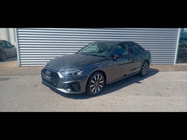 Audi A4 SEDAN 35 TDI MHEV S-TRONIC S-LINE EDITION usato a CONEGLIANO