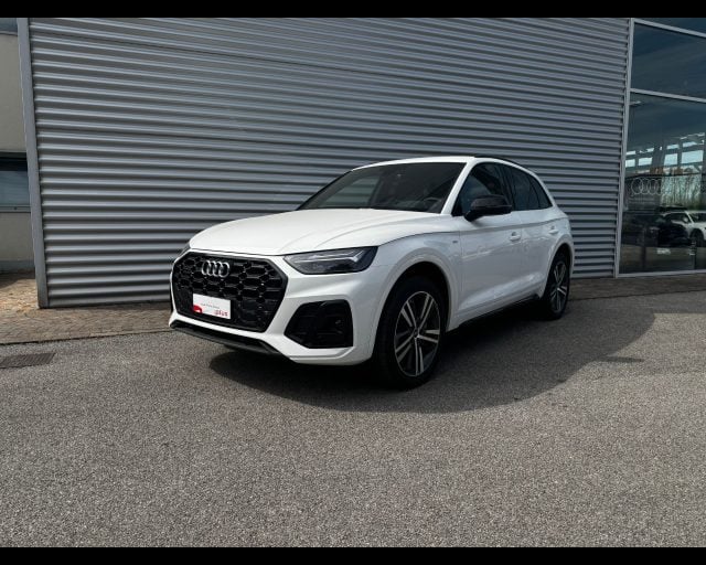 Audi Q5 55 TFSIe S-TRONIC QUATTRO S-LINE PLUS usato a CONEGLIANO